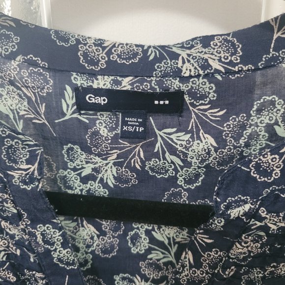 Gap Floral Blouse - Picture 3 of 3